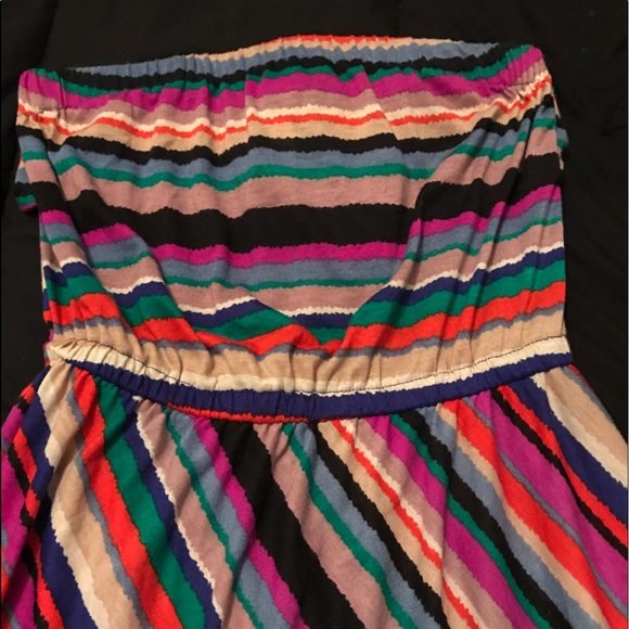 💄EUC💄 Sexy Strapless asymmetrical dress - Picture 3 of 7